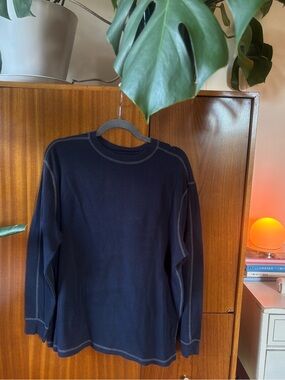 American Vintage Navy Long-Sleeve Crewneck with Light Contrast Stitching